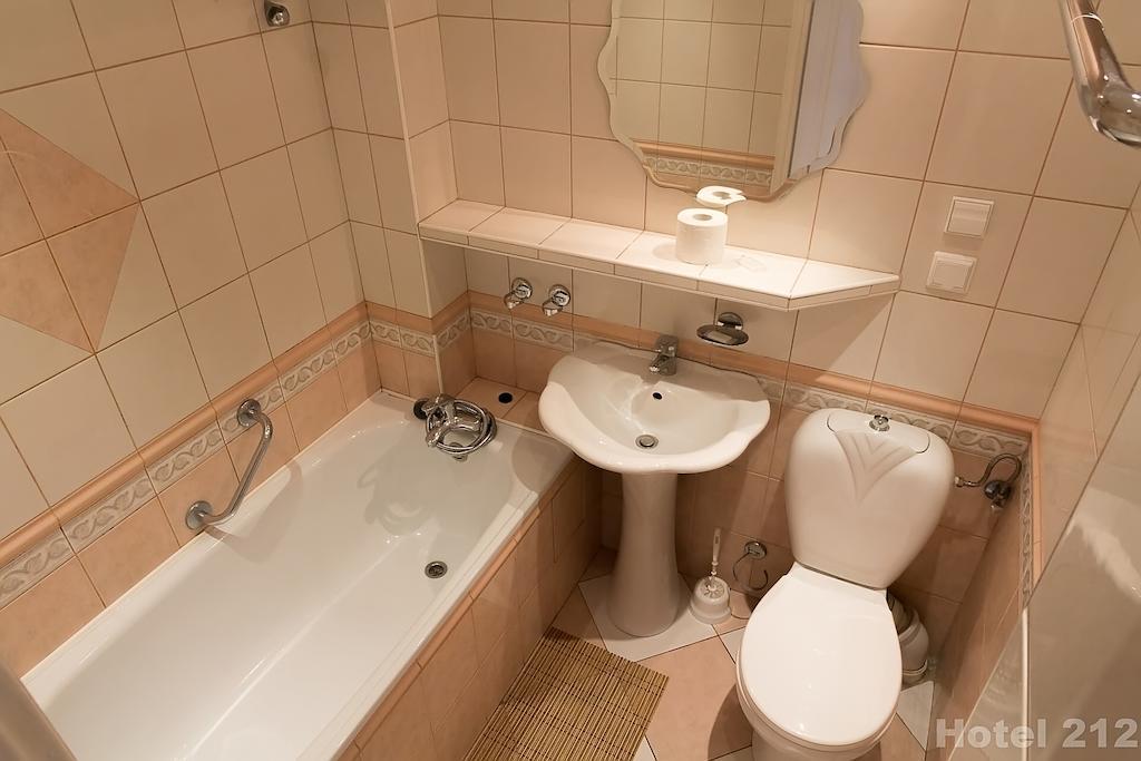 Hotel 212 Varşova Dış mekan fotoğraf