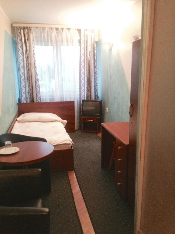 Hotel 212 Varşova Dış mekan fotoğraf